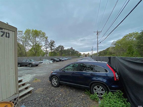 4th image of 1270 Montauk Hwy