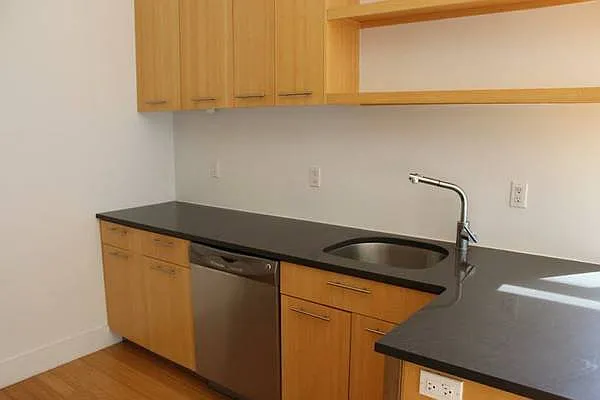 Rented by Real True Group | media 33