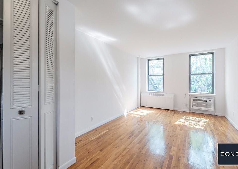 1st image of 246 W 22nd St #11A1