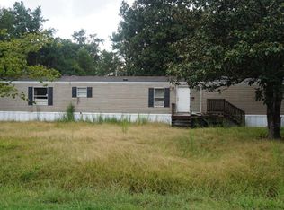 1017 High Hope Dr, Bonneau, SC 29431