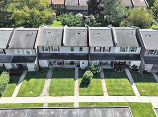 132 Ascot Ct, Downingtown, PA 19335