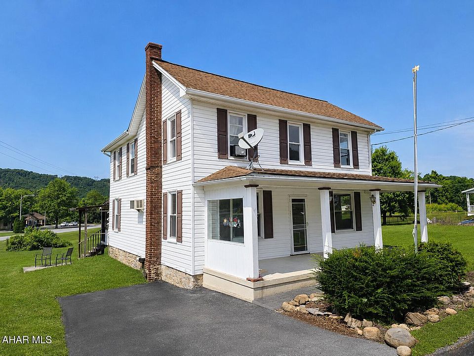 1st image of 123 Figard St
