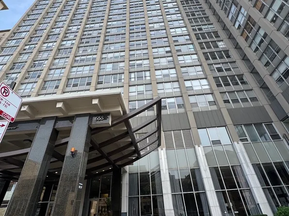 655 W Irving Park Rd APT 2505, Chicago, IL 60613