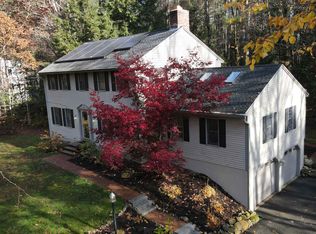 6 Ridgewood Dr, Amherst, NH 03031