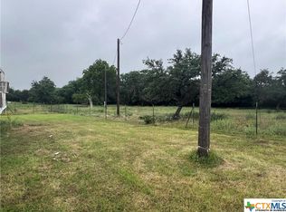 633 Apache St, Kempner, TX 76539