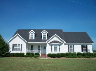 870 Chase Dr, Kinston, NC 28504