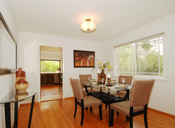 4th image of 3916 Dalehurst Ct