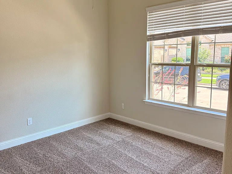 704 Boardwalk Way — Photo 25