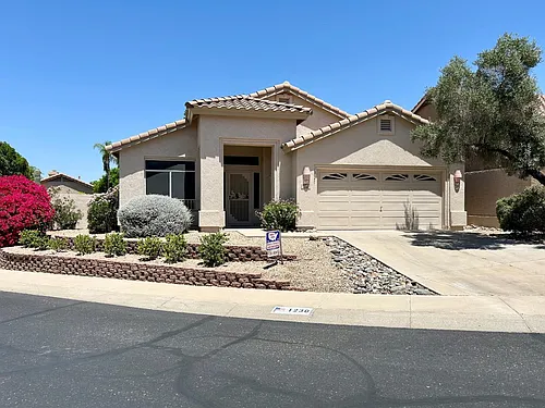 1230 E Captain Dreyfus Ave Photo 1