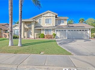 1714 W Candlewood Ave, Rialto, CA 92377