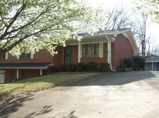 1404 Van Buren Ave, Tupelo, MS 38801