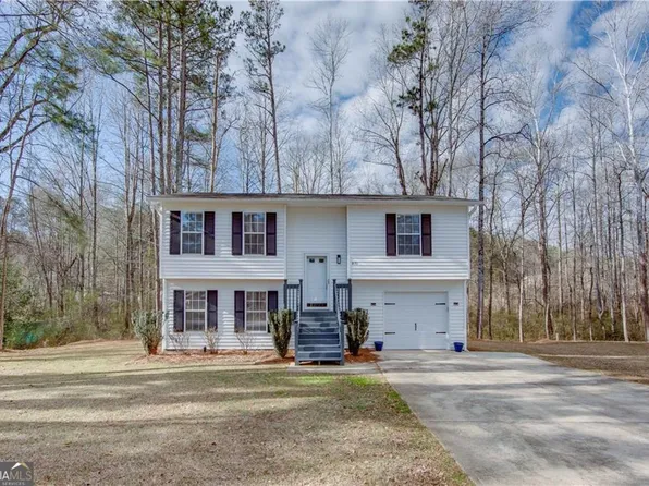 871 Tall Deer Dr, Fairburn, GA 30213