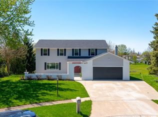 17784 Blazing Star Dr, Strongsville, OH