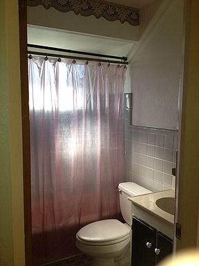 2nd image of 432 Marie Ave