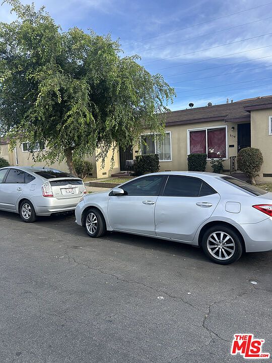 1st image of 850 W 129th St