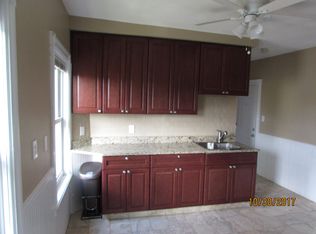 227 Oriole Ave FLOOR 3, Pawtucket, RI 02860