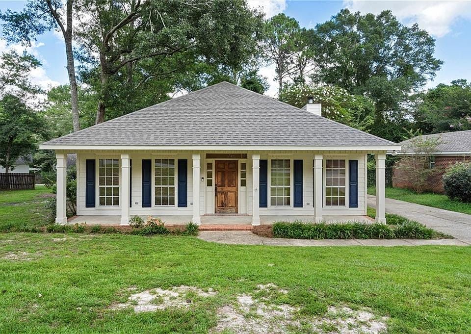 1st image of 3032 Autumn Ridge Dr W