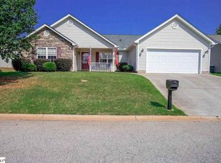 109 Slate Ln, Greer, SC 29650