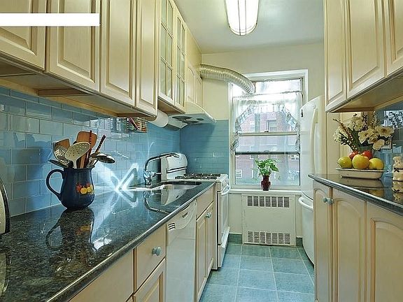 2nd image of 67-38 108th St APT B17