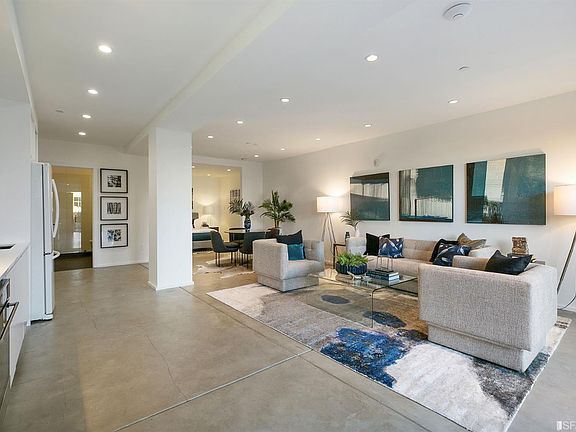 4th image of 152 Hancock St #6