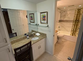1724 Pine Valley Dr APT 114, Fort Myers, FL 33907
