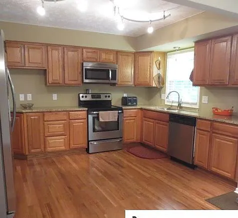 15311 Wycliffe Dr — Photo 6