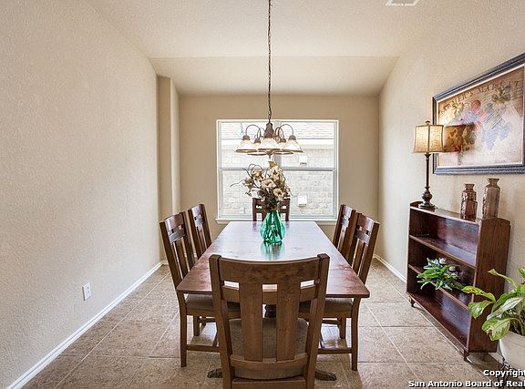 5th image of 3503 Bennington Way