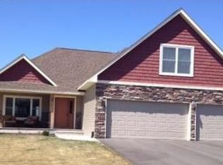 5257 Fenson Ct N, Hugo, MN 55038