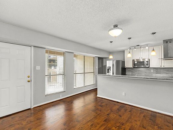 5th image of 781 Country Place Dr APT 1059