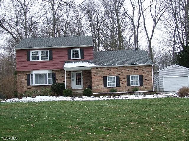2nd image of 1048 Beechwood Dr