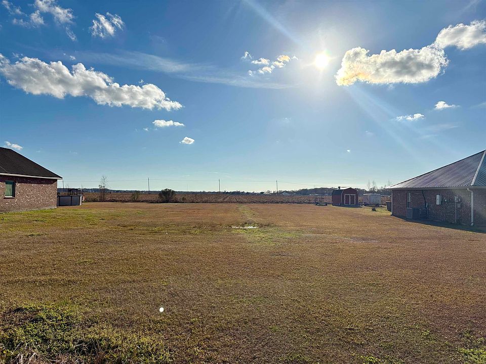 2nd image of 7223 Highway 182