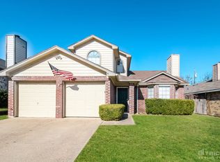 910 Turner Ct, Cedar Hill, TX 75104