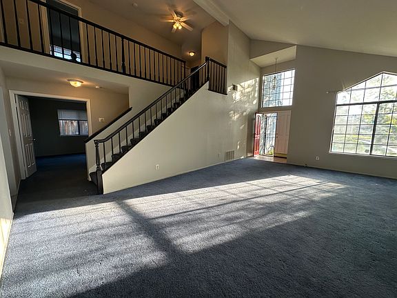 4th image of 4644 Country Hills Dr
