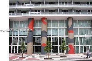 3rd image of 50 Biscayne Blvd APT 2509