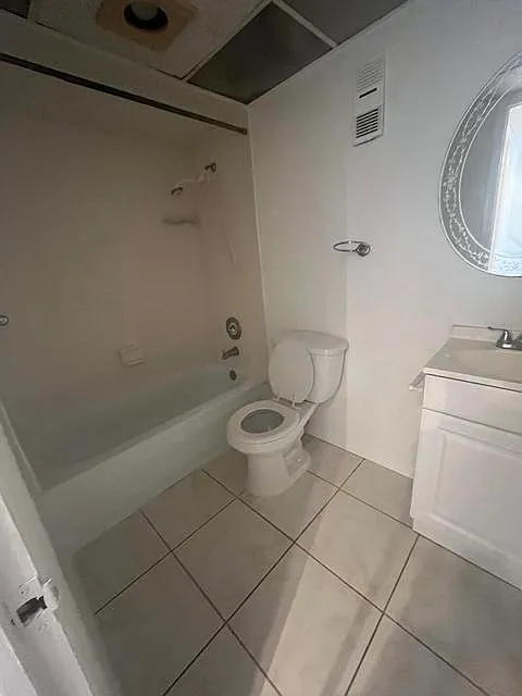 480 Executive Center Dr #2F