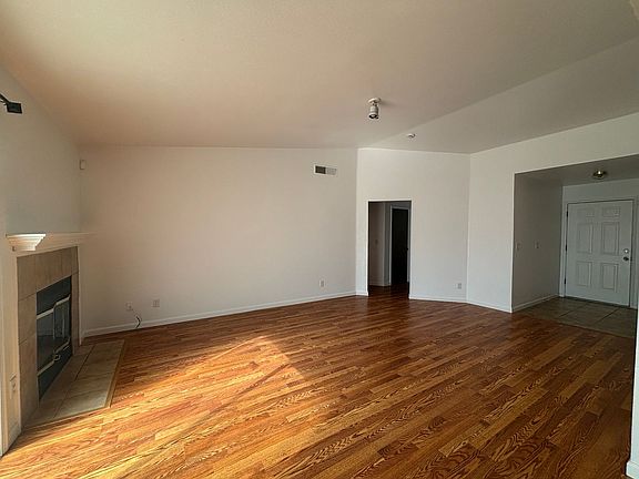 4th image of 813 Morton Ave