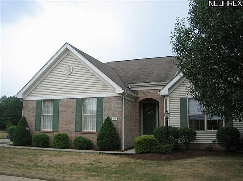 1st image of 3118 Benwick Dr