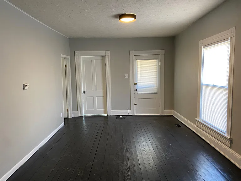 503 Cincinnati Ave — Photo 8