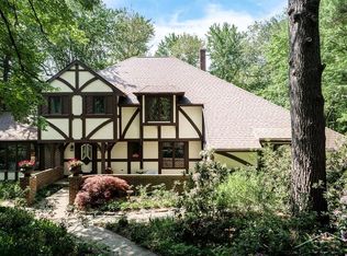 1205 Sterling Ct, Midland, MI 48640