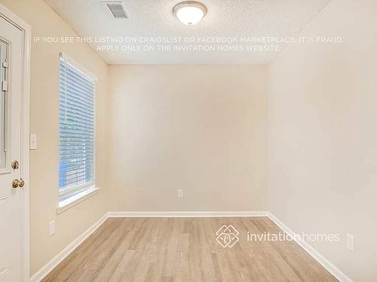 408 Kendall Ln — Photo 11