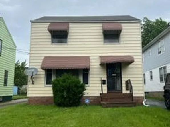 1707 Catalpa Rd, Cleveland, OH 44112