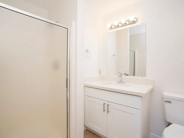 Nordhaven Apartments — Photo 19