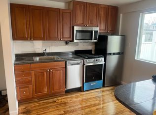 34 Navesink Ave #2, Middletown, NJ 07748