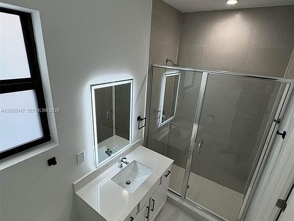 3rd image of 14429 SW 19th St #1