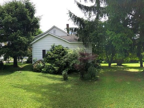 4th image of 412 Bigler Ave
