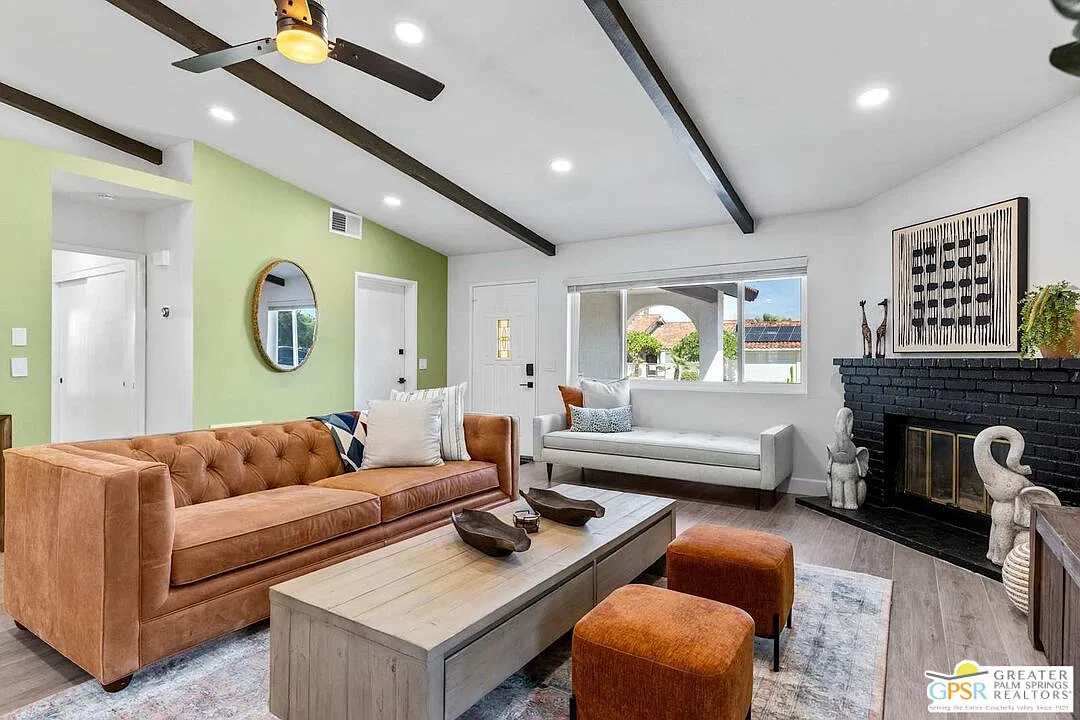 3 bed, 2.0 bath, 1696 sqft, $9,300 — Photo 1