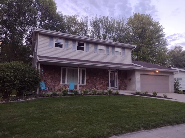 2004 Rheaume ROAD, Manitowoc, WI 54220