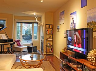 423 Federal Ave E, Seattle, WA 98102