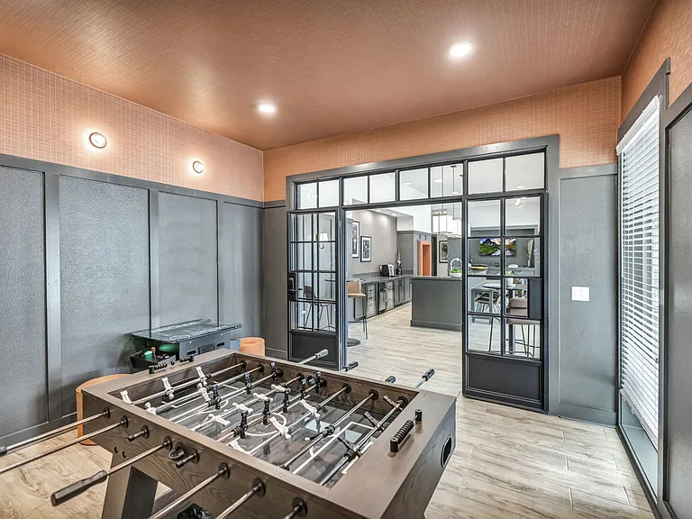 Seven07 Lofts — Photo 31
