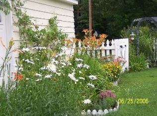 29 Overlook Rd, Poughkeepsie, NY 12603